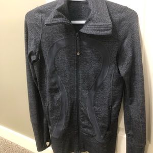 Lululemon, long sleeve zipper sweater, black/grey